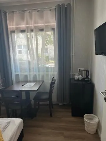 Hotel Pirol Berlin Germany